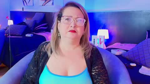 Martina Caicedo online show from 03-09-25, 12:42