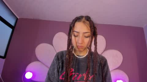 Martina Garcia online show from 12-18-24, 11:02