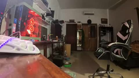 martingillesg online show from 02-08-26, 12:03