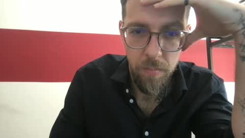 martinmagic467659 online show from 03-18-26, 08:06