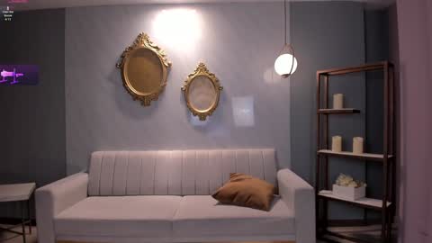 Snapshot of martinnabonnet chatting on 12-28-24, 04:30 Martinna Bonnet online show from 12-28-24, 04:30