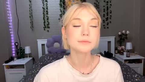 Lisa online show from 02-03-26, 02:33