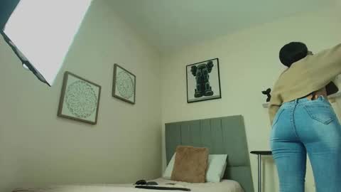 mary_cute9 online show from 02-03-26, 12:21