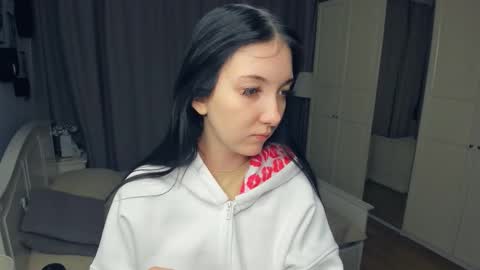 Mary online show from 01-09-26, 09:34