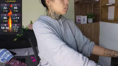 M A R Y online show from 10-19-25, 12:50