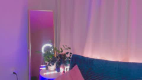 Snapshot of mary_radiant chatting on 02-07-26, 02:15 Mary online show from 02-07-26, 02:15