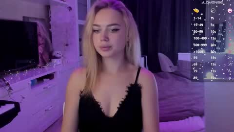 Mary online show from 09-10-25, 05:35