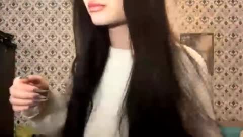 Sofia online show from 01-13-26, 02:11