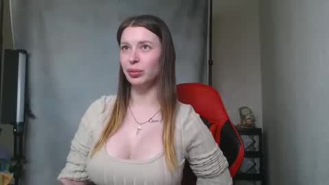 Snapshot of maryh0tlove chatting on 12-16-25, 03:06 maryh0tlove online show from 12-16-25, 03:06