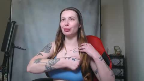 Snapshot of maryh0tlove chatting on 01-07-26, 01:46 maryh0tlove online show from 01-07-26, 01:46