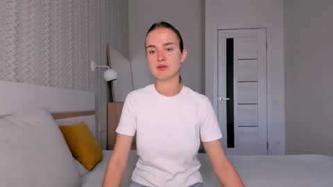 Mari online show from 11-04-25, 06:34