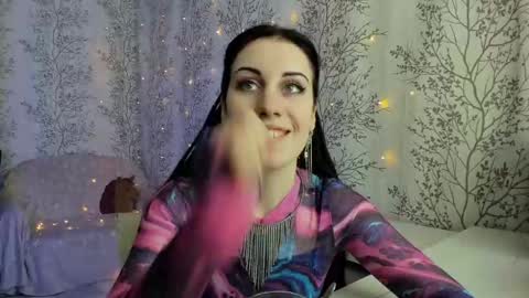 Mary Lou online show from 02-21-25, 06:29