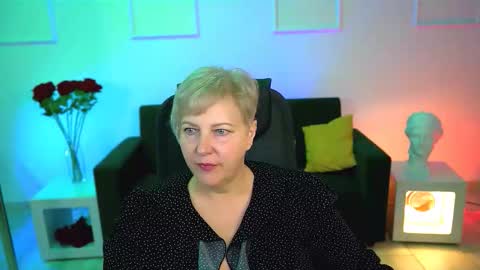 Snapshot of marymogan chatting on 10-16-25, 04:46 marymogan online show from 10-16-25, 04:46