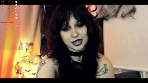 Mary x online show from 10-25-25, 01:18