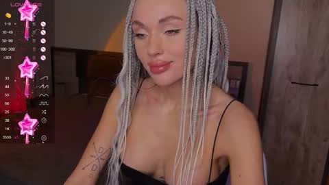 Mary online show from 12-18-25, 10:32