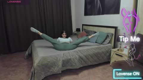 MarySax online show from 10-13-25, 05:13