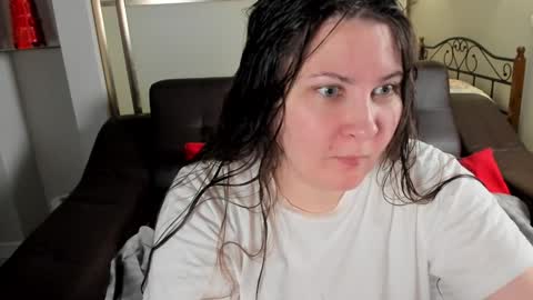 Mary online show from 12-25-24, 05:05