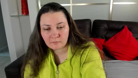Mary online show from 09-10-25, 10:04