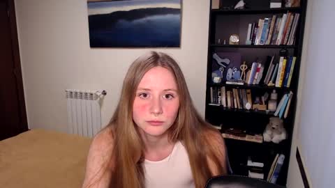 Mary online show from 04-09-26, 07:19