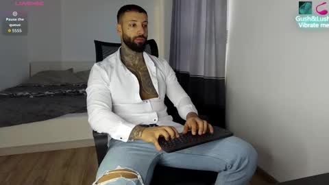 masculineguy69 online show from 10-19-25, 05:08