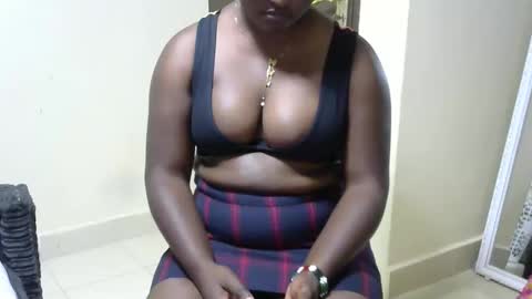 Snapshot of maseratty chatting on 02-01-26, 07:23 Cate online show from 02-01-26, 07:23