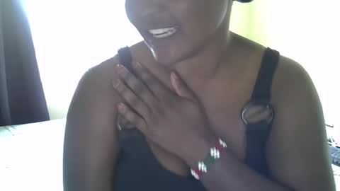 Snapshot of maseratty chatting on 04-15-26, 12:01 Cate online show from 04-15-26, 12:01