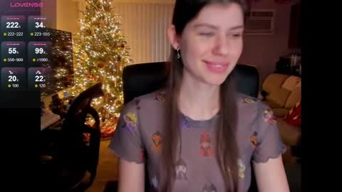 Snapshot of mash_hub chatting on 12-17-24, 10:11 Mash online show from 12-17-24, 10:11