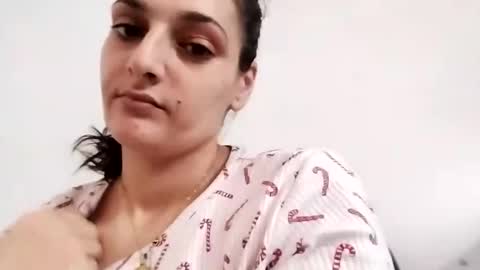 Snapshot of masha_danny chatting on 01-26-25, 01:04 Masha and Danny online show from 01-26-25, 01:04