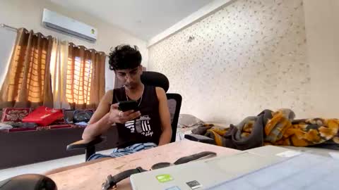 maskboyz2003 online show from 11-07-25, 03:06