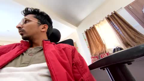 Snapshot of maskboyz2004 chatting on 12-13-24, 04:54 Mask Boy online show from 12-13-24, 04:54