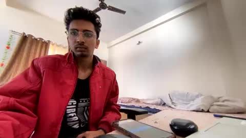 Snapshot of maskboyz2004 chatting on 12-16-24, 05:17 Mask Boy online show from 12-16-24, 05:17