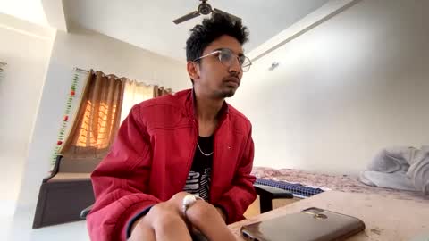 Snapshot of maskboyz2004 chatting on 12-19-24, 04:02 Mask Boy online show from 12-19-24, 04:02