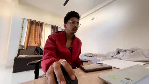 Snapshot of maskboyz2004 chatting on 01-08-25, 02:57 Mask Boy online show from 01-08-25, 02:57