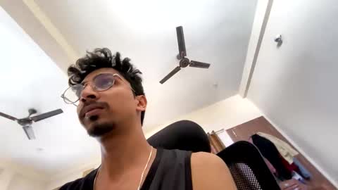 Snapshot of maskboyz2004 chatting on 02-13-25, 07:03 Mask Boy online show from 02-13-25, 07:03