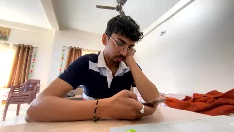 Snapshot of maskboyz2004 chatting on 03-04-25, 04:49 Mask Boy online show from 03-04-25, 04:49