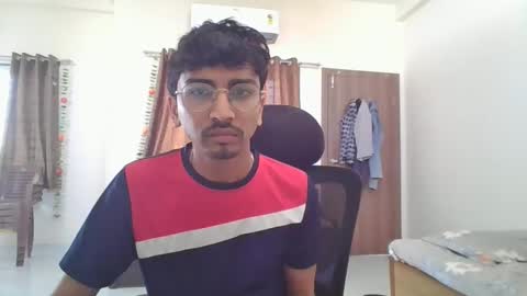 Snapshot of maskboyz2004 chatting on 03-11-25, 06:32 Mask Boy online show from 03-11-25, 06:32