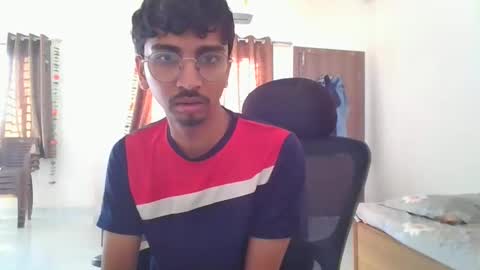 Snapshot of maskboyz2004 chatting on 03-12-25, 03:02 Mask Boy online show from 03-12-25, 03:02