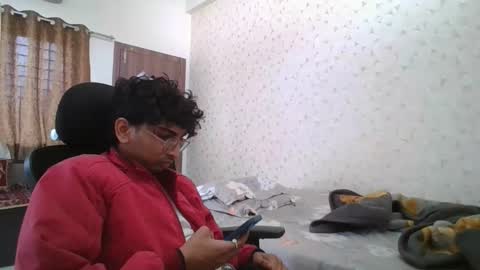 Snapshot of maskboyz2004 chatting on 11-15-25, 05:38 Mask Boy online show from 11-15-25, 05:38