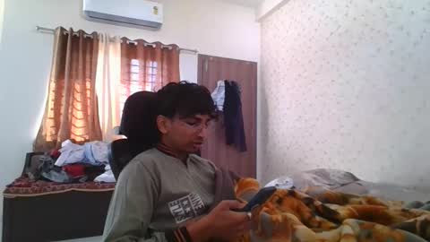 Snapshot of maskboyz2004 chatting on 11-16-25, 03:45 Mask Boy online show from 11-16-25, 03:45