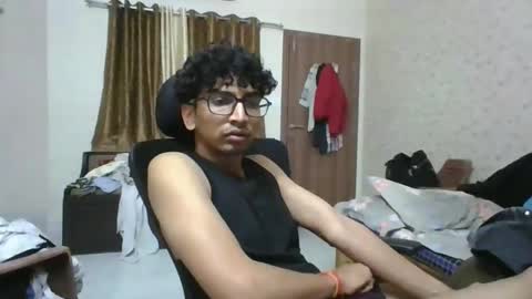 Mask Boy online show from 02-04-26, 05:08