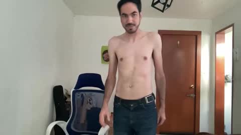 Snapshot of masked_latin_noir chatting on 12-04-25, 09:45 Masked Latin Noir online show from 12-04-25, 09:45