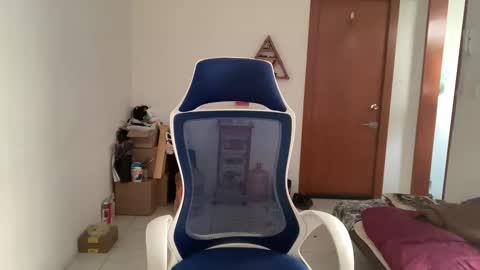 Snapshot of masked_latin_noir chatting on 12-17-25, 02:34 Masked Latin Noir online show from 12-17-25, 02:34