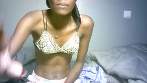 maskgang001 online show from 03-06-26, 04:31