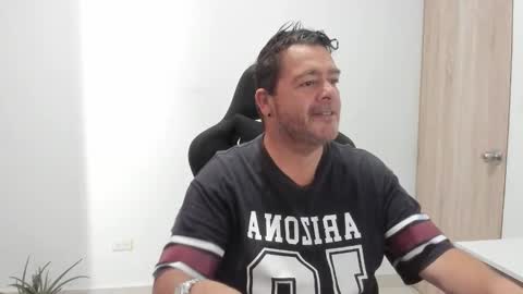 Snapshot of massimo_danger chatting on 11-06-25, 03:46 massimo_danger online show from 11-06-25, 03:46