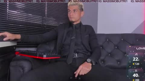 I am Massimo online show from 01-06-26, 01:04