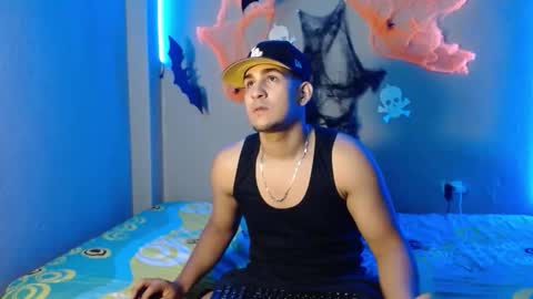 massimo_vidal online show from 10-25-25, 05:19