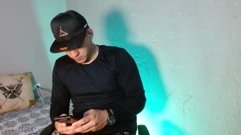 massimo_vidal online show from 11-11-25, 04:01