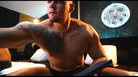 Snapshot of massimowalton2 chatting on 11-02-25, 12:07 massimowalton2 online show from 11-02-25, 12:07