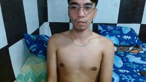 massive_boner02 online show from 12-09-24, 03:00