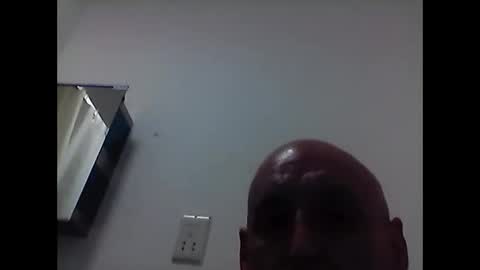 massivecock1980604187 online show from 02-25-25, 12:25